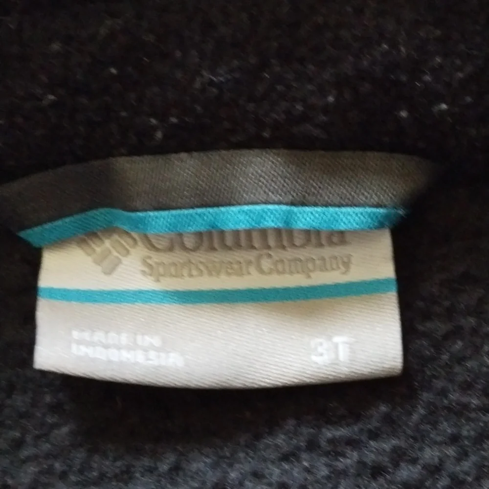Columbia Black and Gray Zip-up Jacket 3T